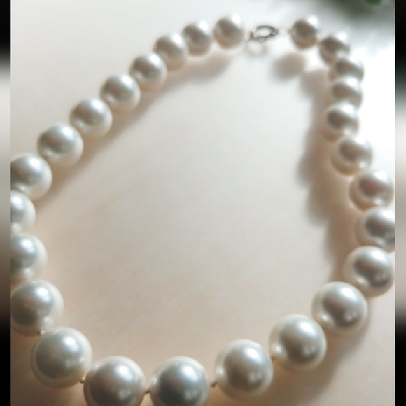 High End Vintage Faux Pearl 925 Necklace - Picture 2 of 5